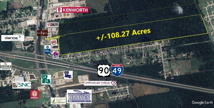 Photo 1 of 1 — 138 Executive Drive, Gray, LA 70359