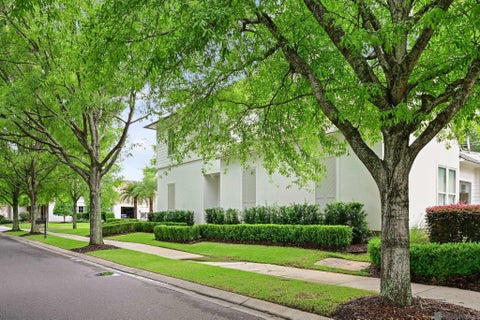 Homes For Sale - 7940 Lanes End<br/> Baton Rouge, LA 70810