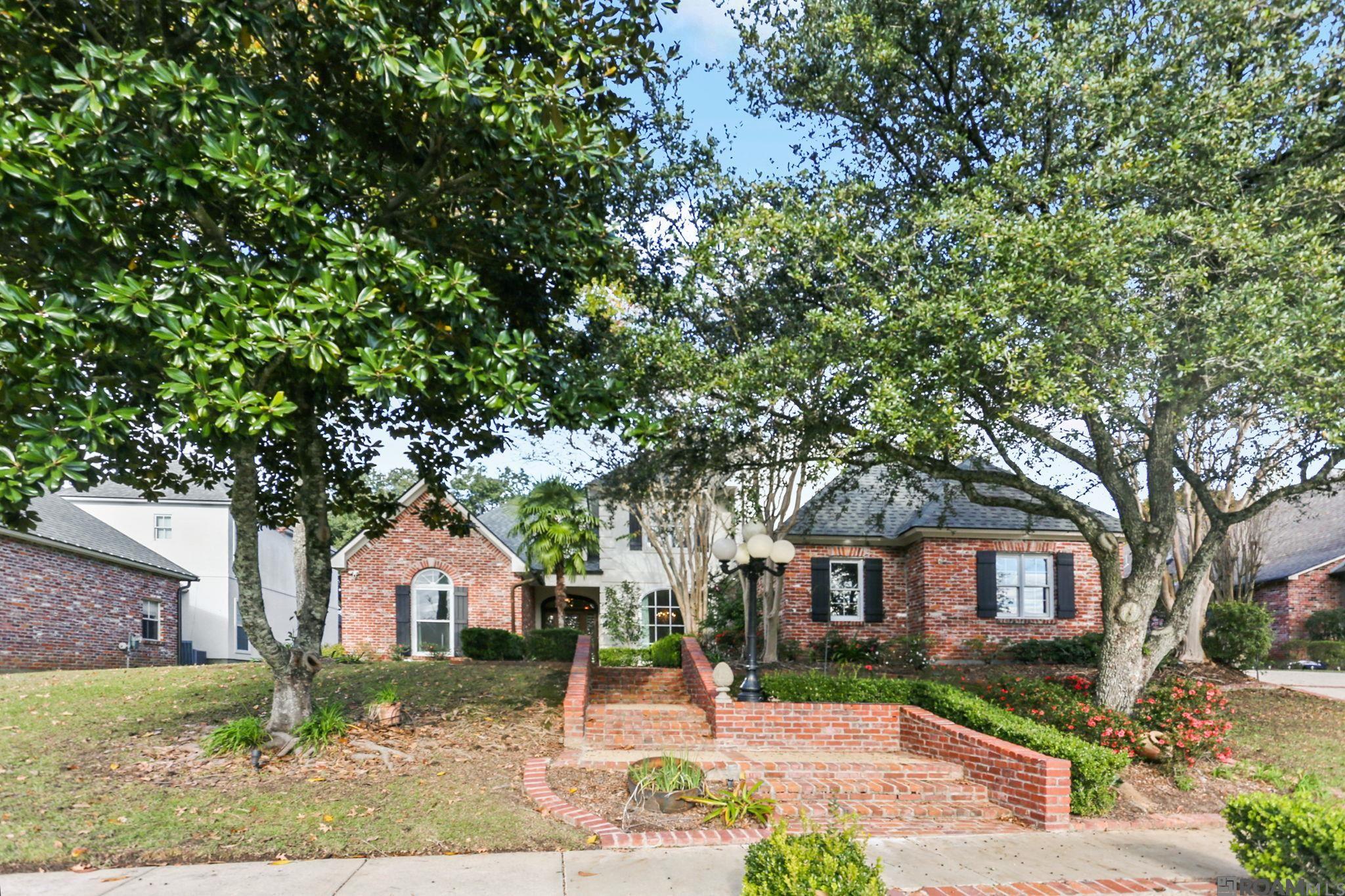 18229 Green Lakes Ct, Saint George, Louisiana image 1