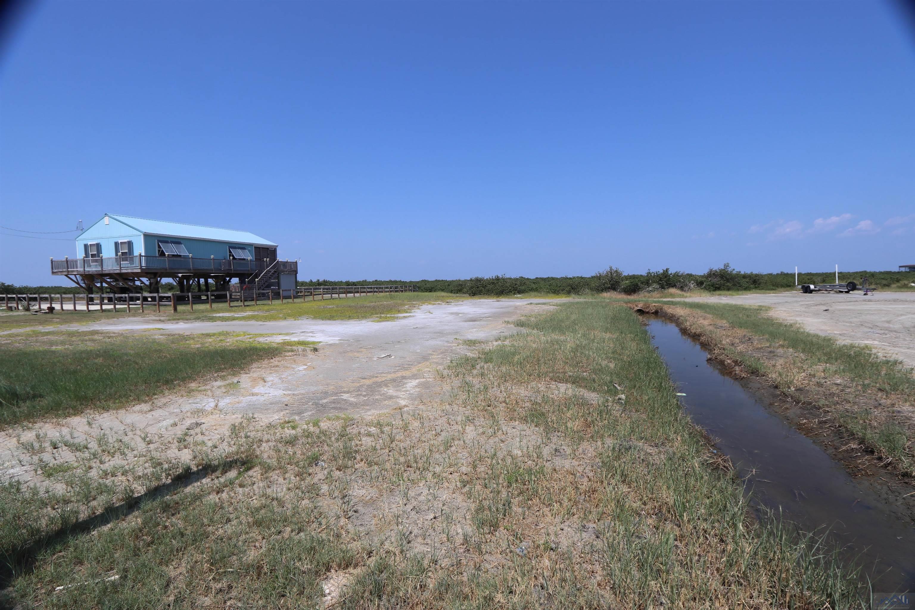 166 Blackberry Ln, Grand Isle, Louisiana image 7