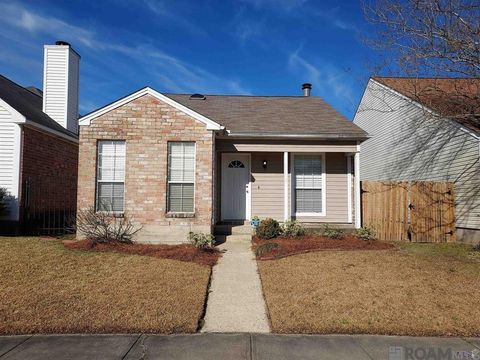 Homes For Rent - 8538 Kaylynn Ave<br/> Baton Rouge, LA 70810