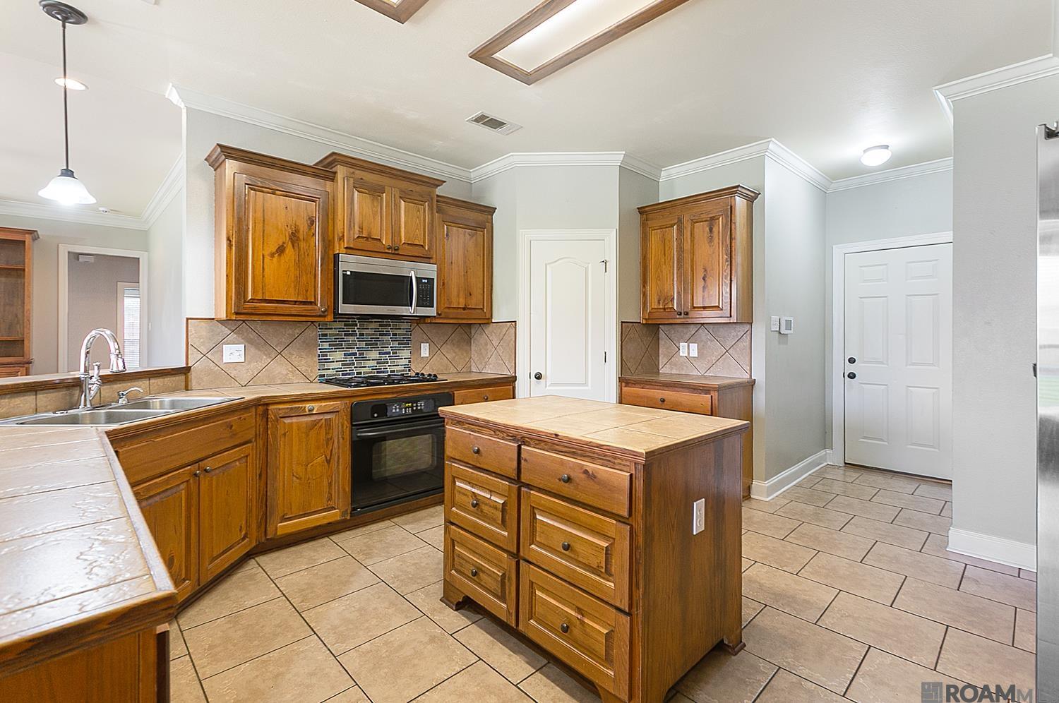 13356 Old Dutchtown Ave, Gonzales, Louisiana image 6