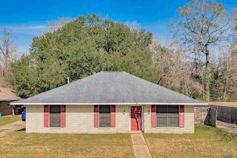 Homes For Sale - 16827 Bristoe Ave<br/> Baton Rouge, LA 70816