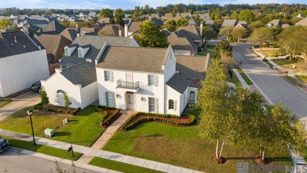 2904 RUE DAUPHINE, BATON ROUGE, LA 70810 - Image 4186ee33db746f2084a490ef4c3d91ed/3440759411