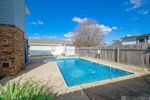 Homes For Sale - 428 N Montz Avenue<br/> Gramercy, LA 70052