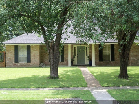 Homes For Sale - 4377 Chelsea Dr<br/> Baton Rouge, LA 70809