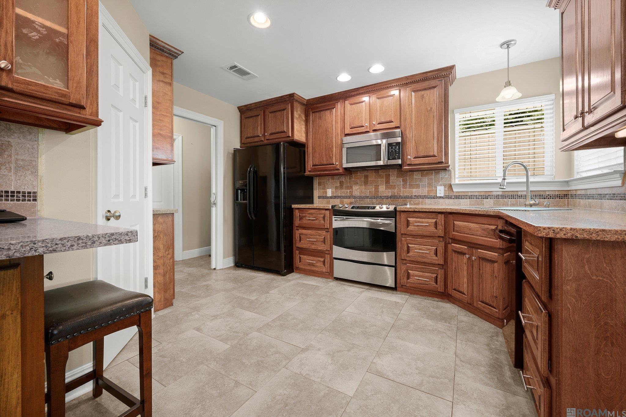 30591 N Willow St, Livingston, Louisiana image 7