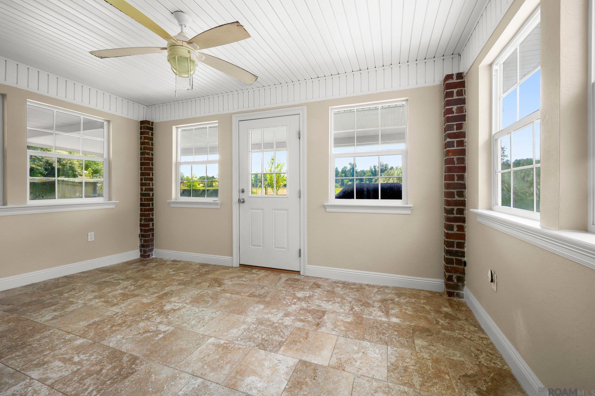 30591 N Willow St, Livingston, Louisiana image 10