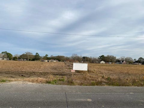 Homes For Sale - TBD Highway 3185<br/> Thibodaux, LA 70301