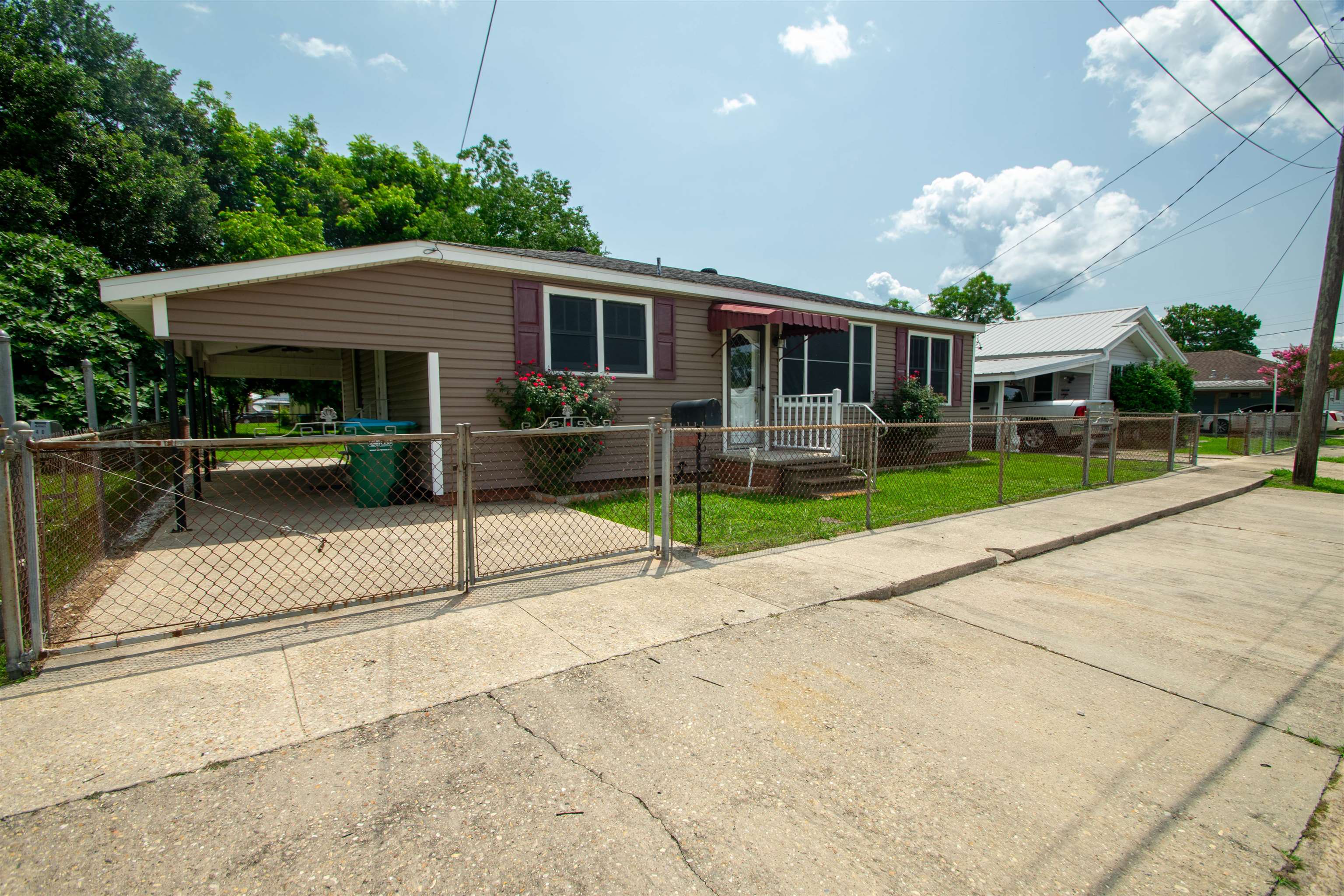 2401 Cypress Ave, Morgan City, Louisiana image 1