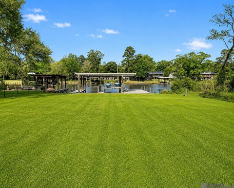 Vacant Land For Sale - 17619 Cove Ln<br/> Livingston County, Denham Springs, LA 70726