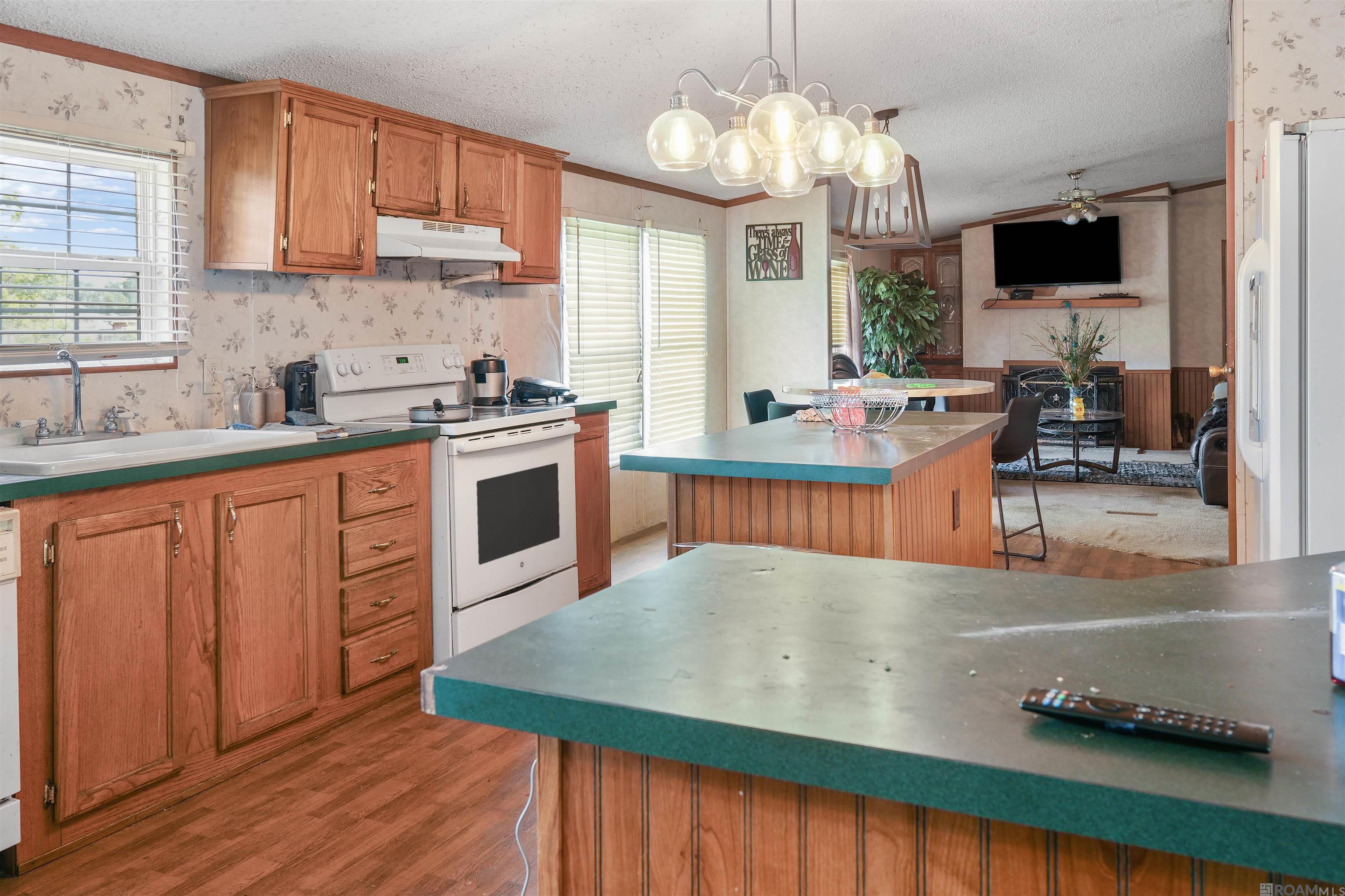 806 S Quiett Ave, Gonzales, Louisiana image 6