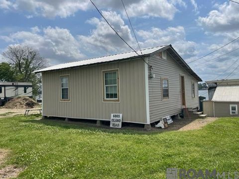 Homes For Rent - 6865 Island Rd<br/> Jarreau, LA 70749