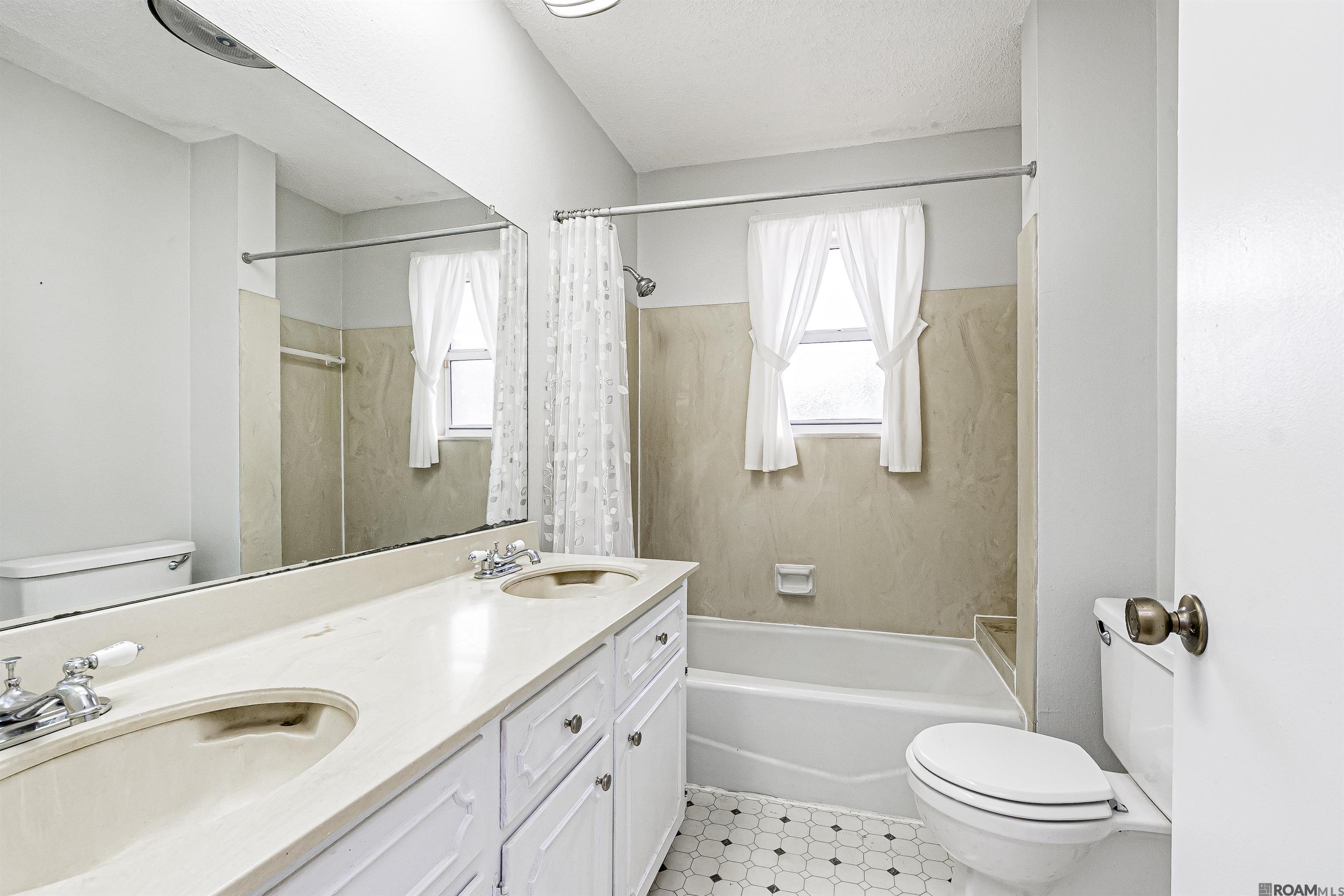 1304 Rue Crozat, Baton Rouge, Louisiana image 13