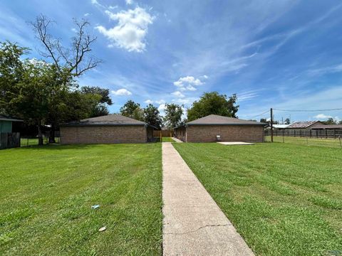 Multifamily For Sale - 429 AND 433 Richmond Avenue<br/> Houma, LA 70363