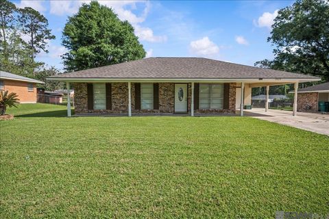 Homes For Sale - 2829 March St<br/> Zachary, LA 70791