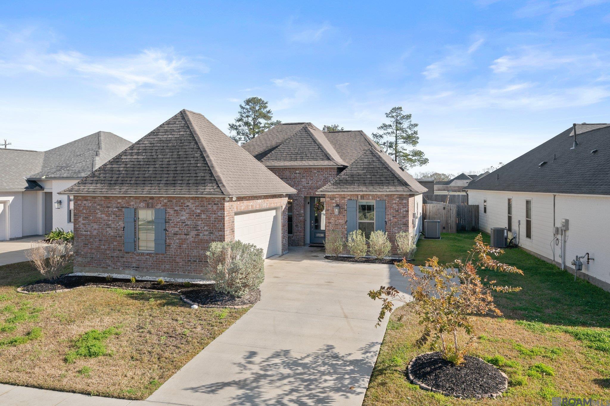 17238 Ledgestone Dr, Prairieville, Louisiana image 1