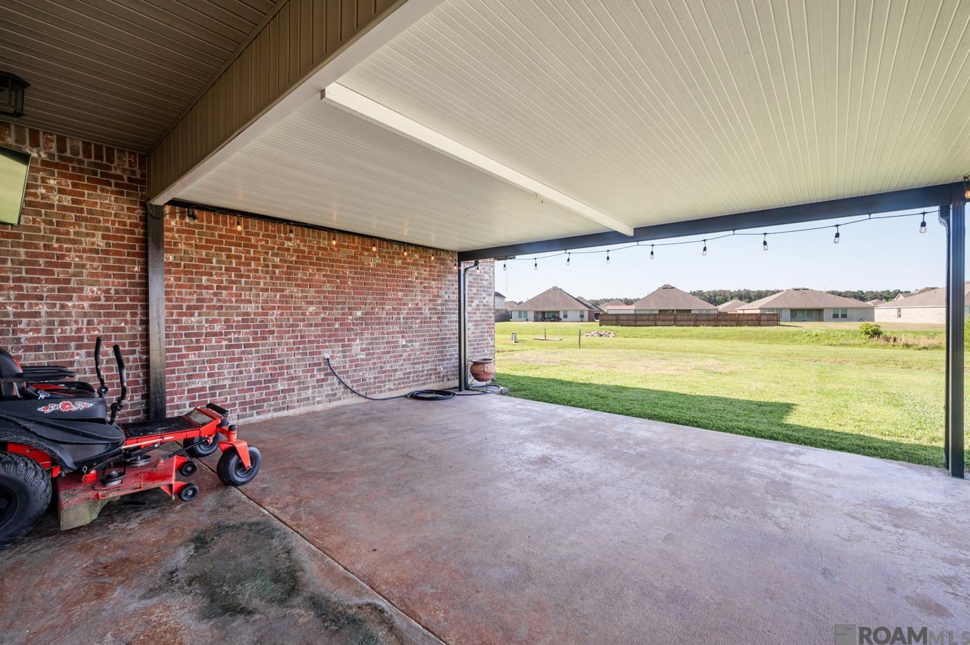 10144 Garden Oaks Ave, Denham Springs, Louisiana image 19