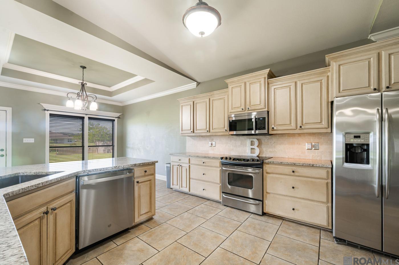10144 Garden Oaks Ave, Denham Springs, Louisiana image 10