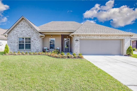 Homes For Rent - 265 Peacock Pointe<br/> Lafourche County, Thibodaux, LA 70301