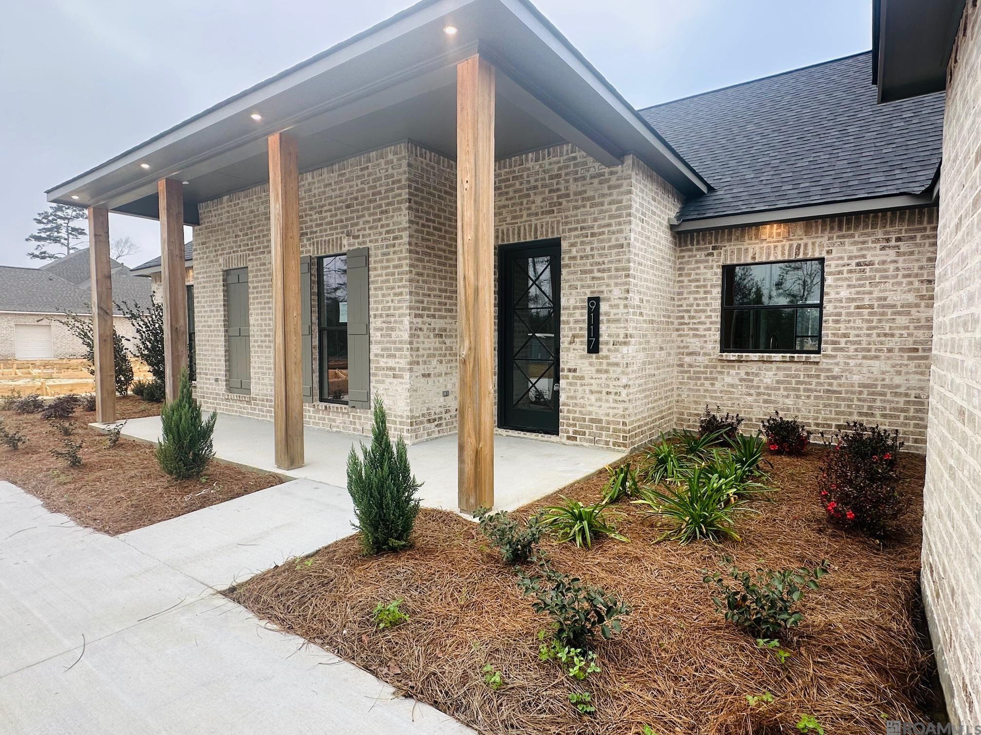 9117 Hillon Hood Rd, Denham Springs, Louisiana image 1