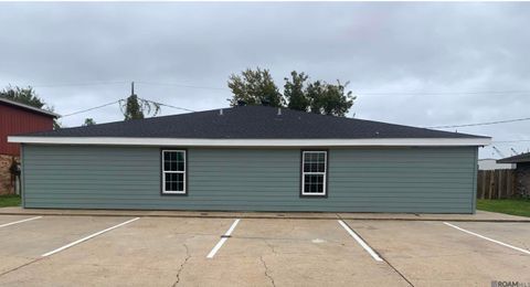 Multifamily For Sale - 3605 Thomas Dr<br/> Houma, LA 70363