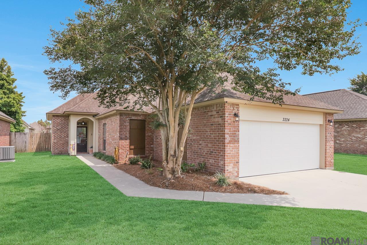 3224 Nicholson Lake Dr, Baton Rouge, Louisiana image 1