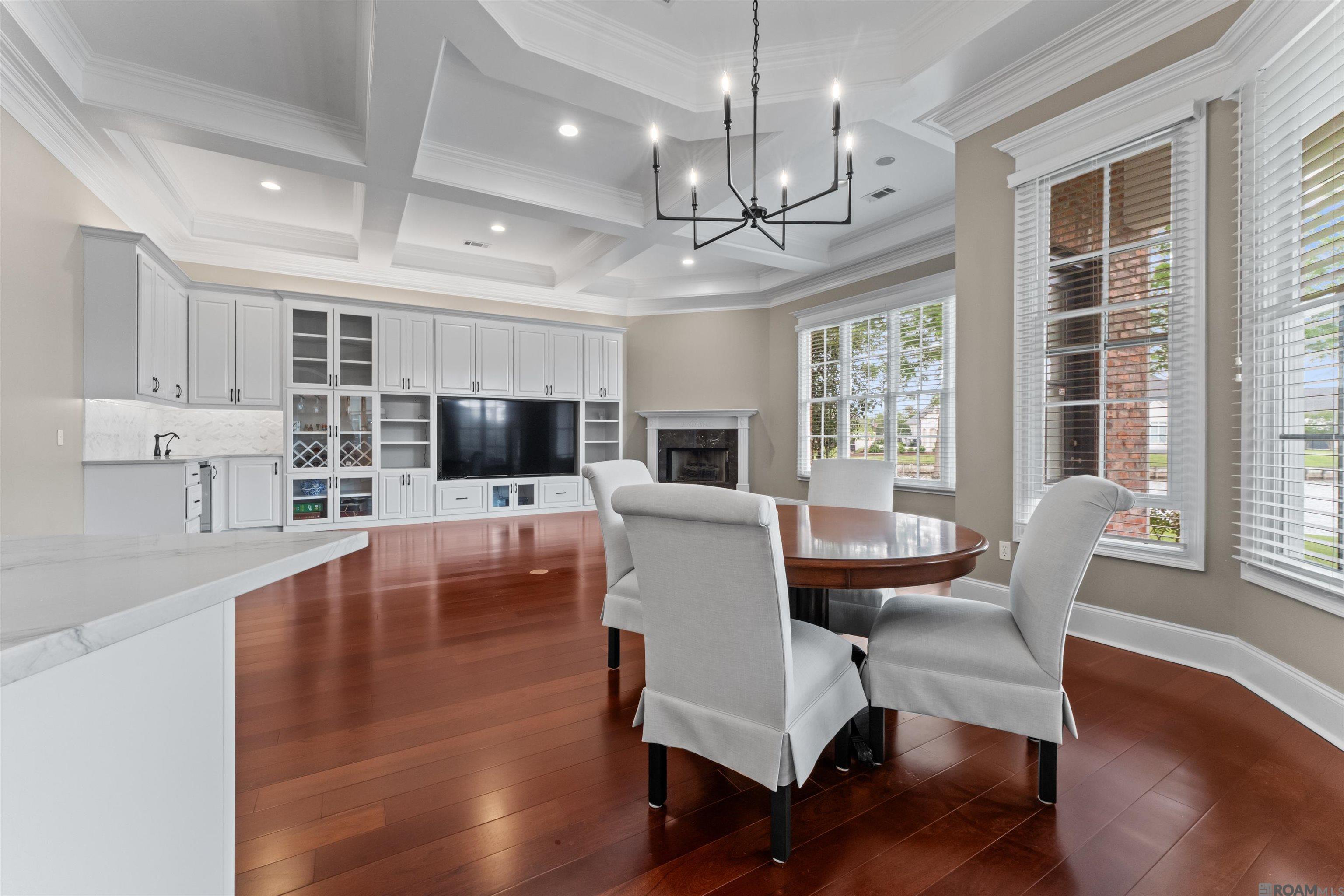 Baton Rouge, Louisiana, 70810, United States, 5 Bedrooms Bedrooms, ,4 BathroomsBathrooms,Residential,Active,2041727