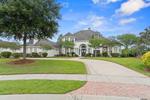 Homes For Sale - 15425 Victory Hill Ct<br/> Baton Rouge, LA 70810