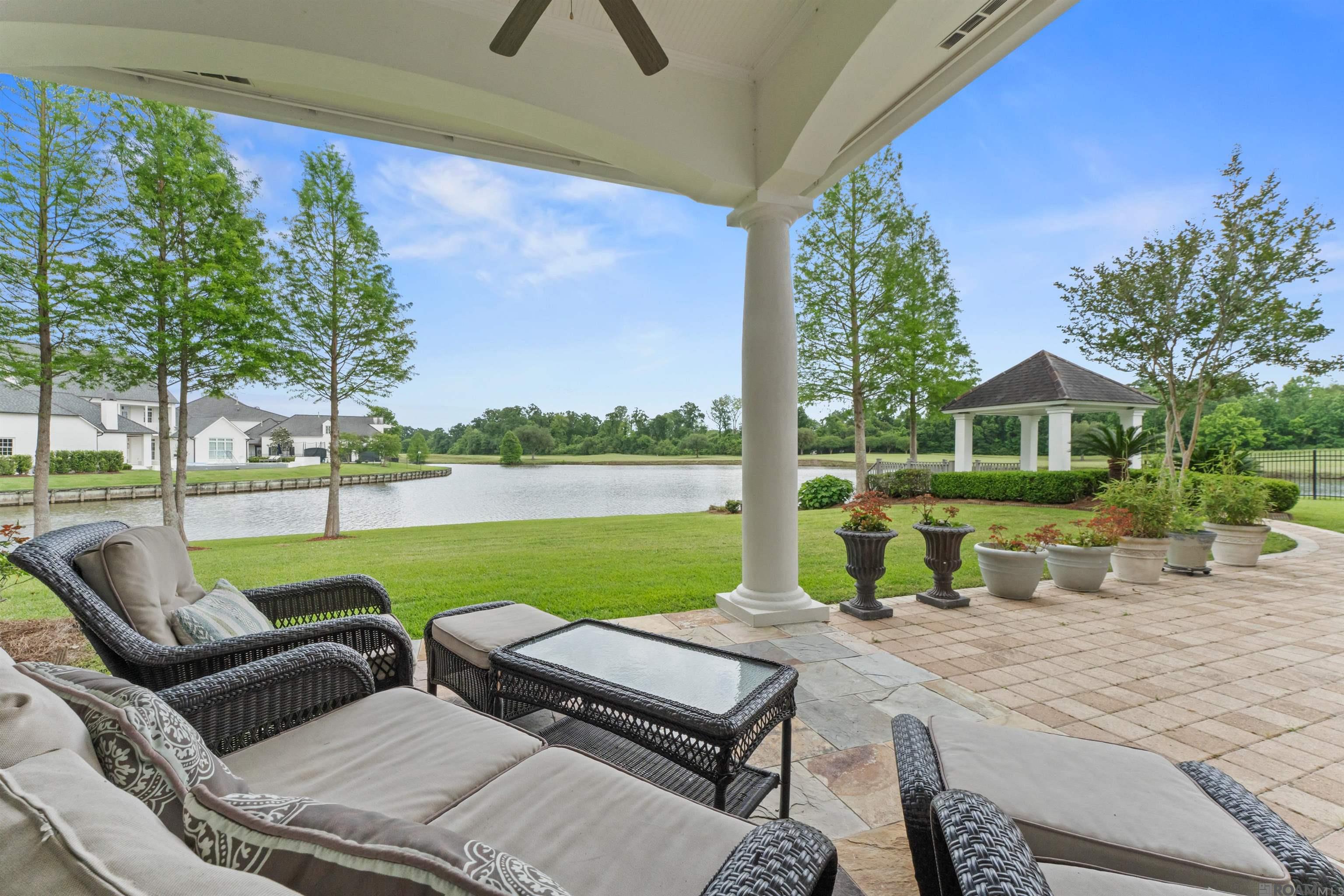 Baton Rouge, Louisiana, 70810, United States, 5 Bedrooms Bedrooms, ,4 BathroomsBathrooms,Residential,Active,2041727