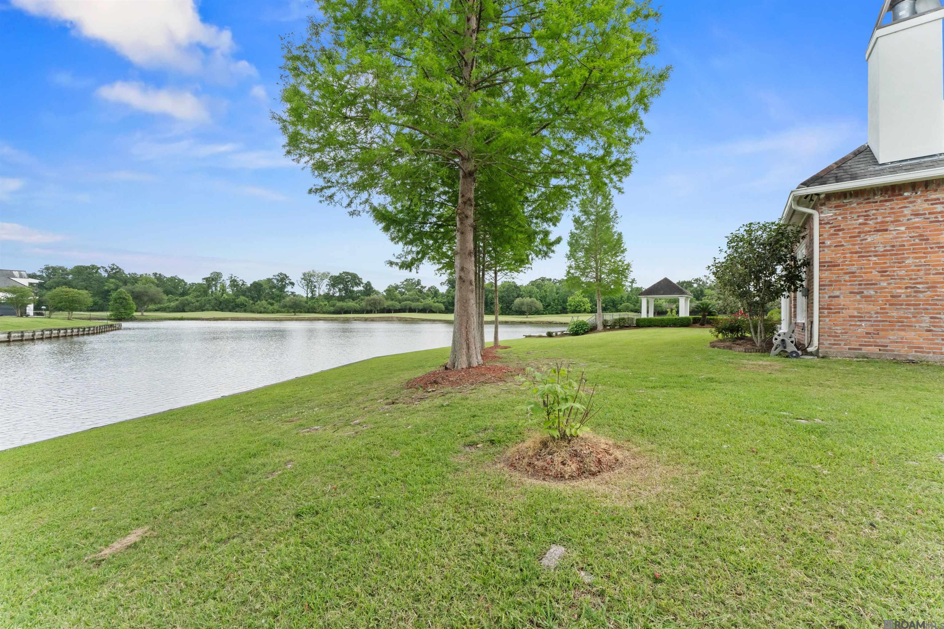 Baton Rouge, Louisiana, 70810, United States, 5 Bedrooms Bedrooms, ,4 BathroomsBathrooms,Residential,Active,2041727