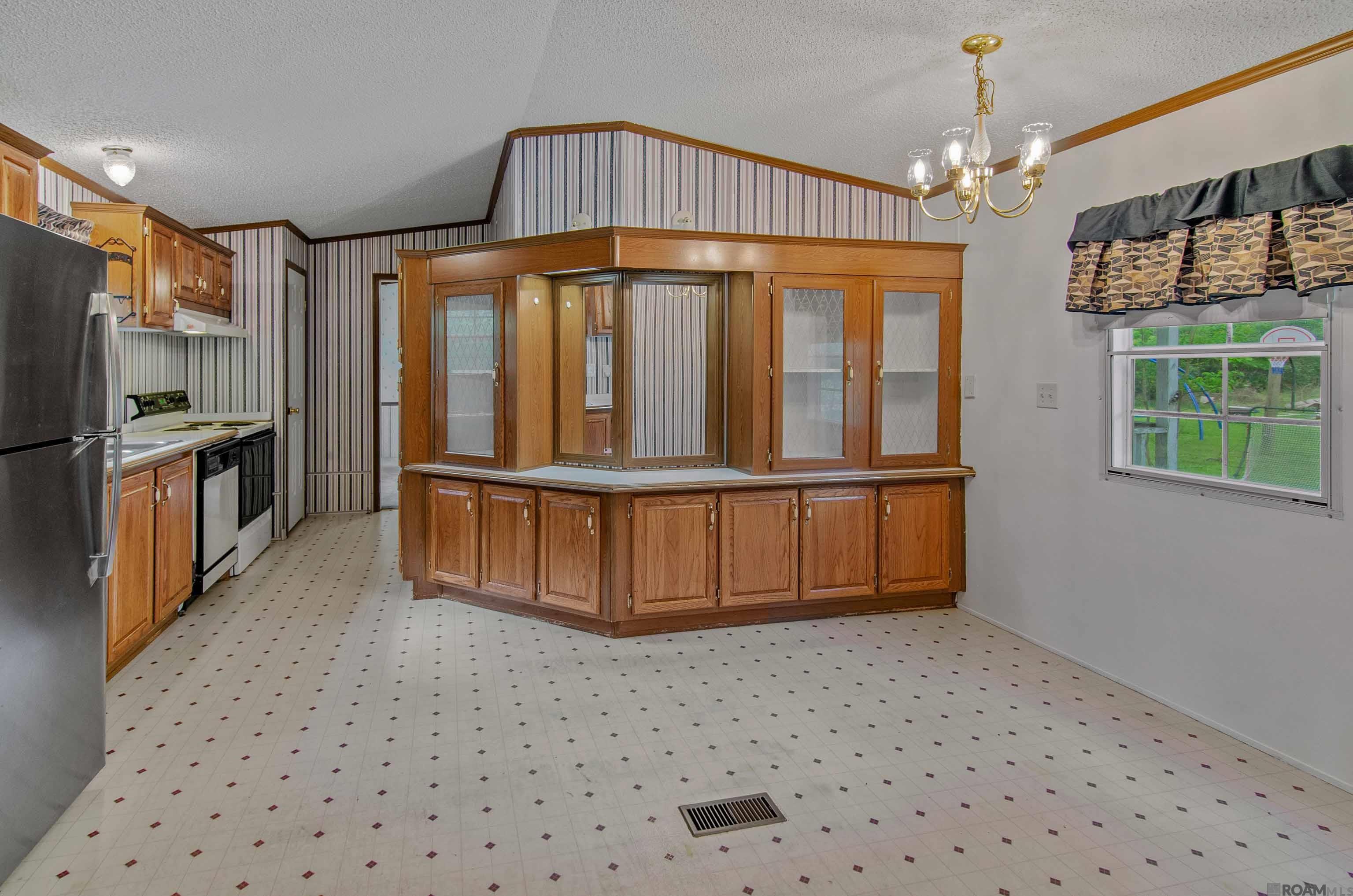 9246 Vidalia Ln, Denham Springs, Louisiana image 5