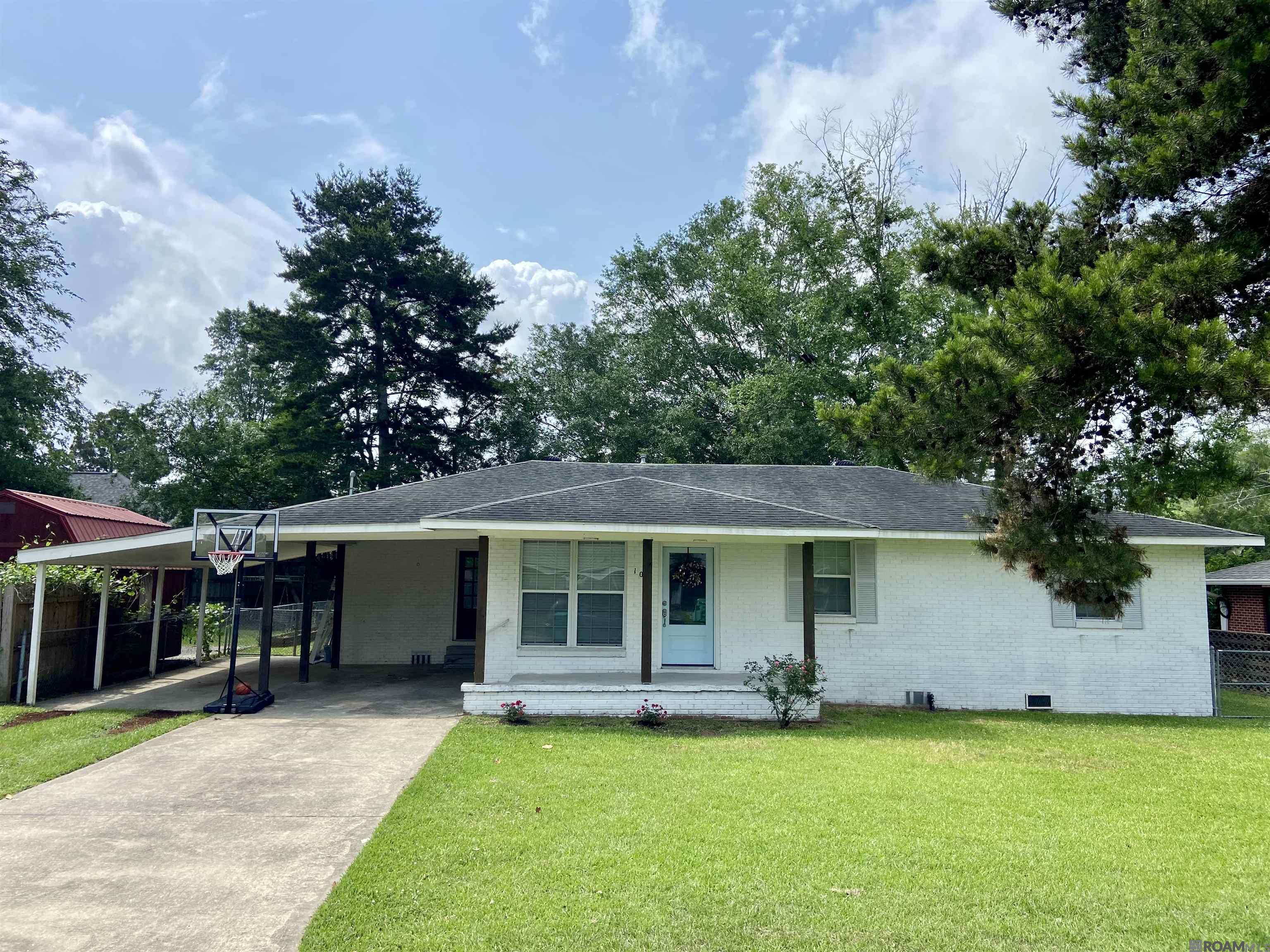 102 Joan St, Denham Springs, Louisiana image 1