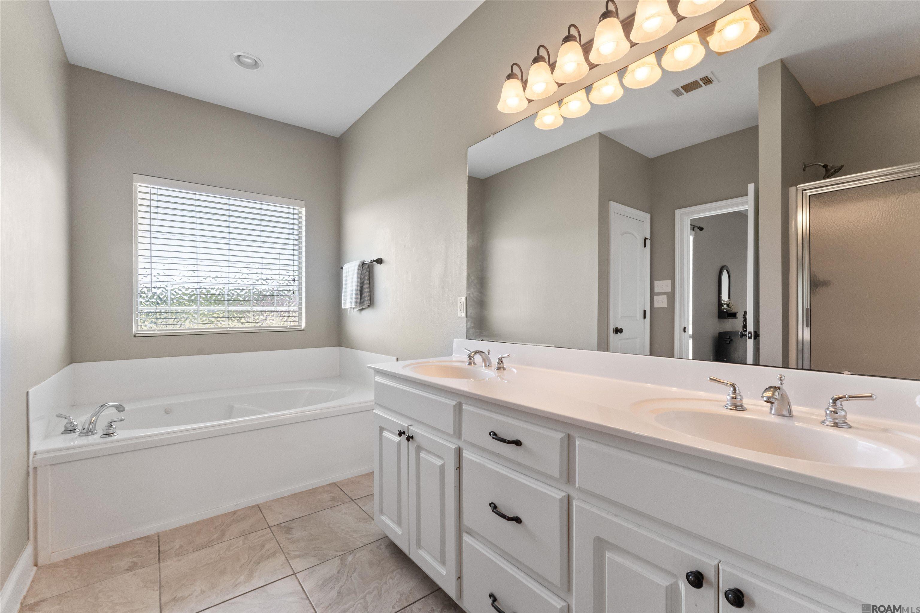2524 Creek Hollow Ave, Zachary, Louisiana image 17