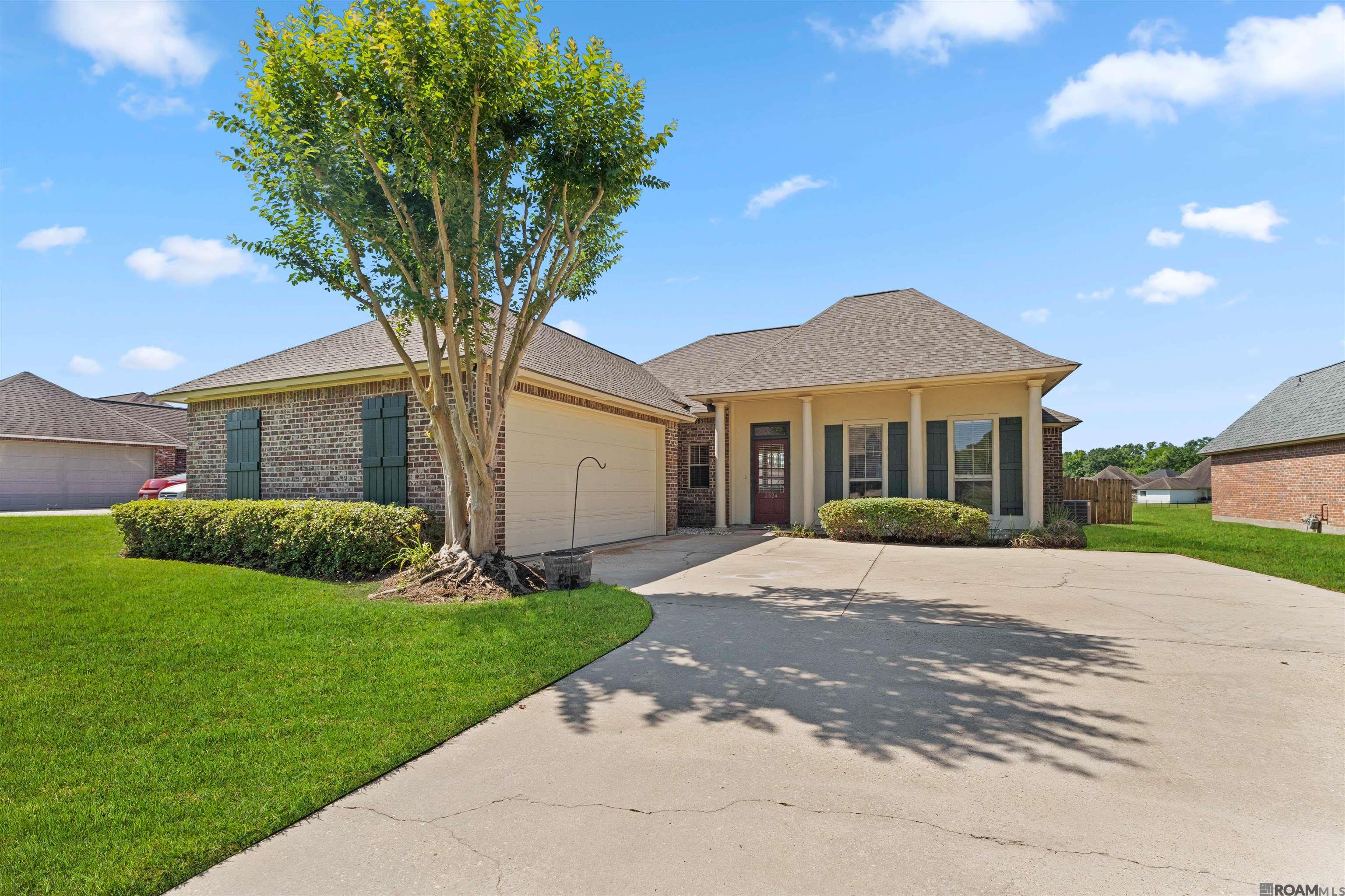 2524 Creek Hollow Ave, Zachary, Louisiana image 1