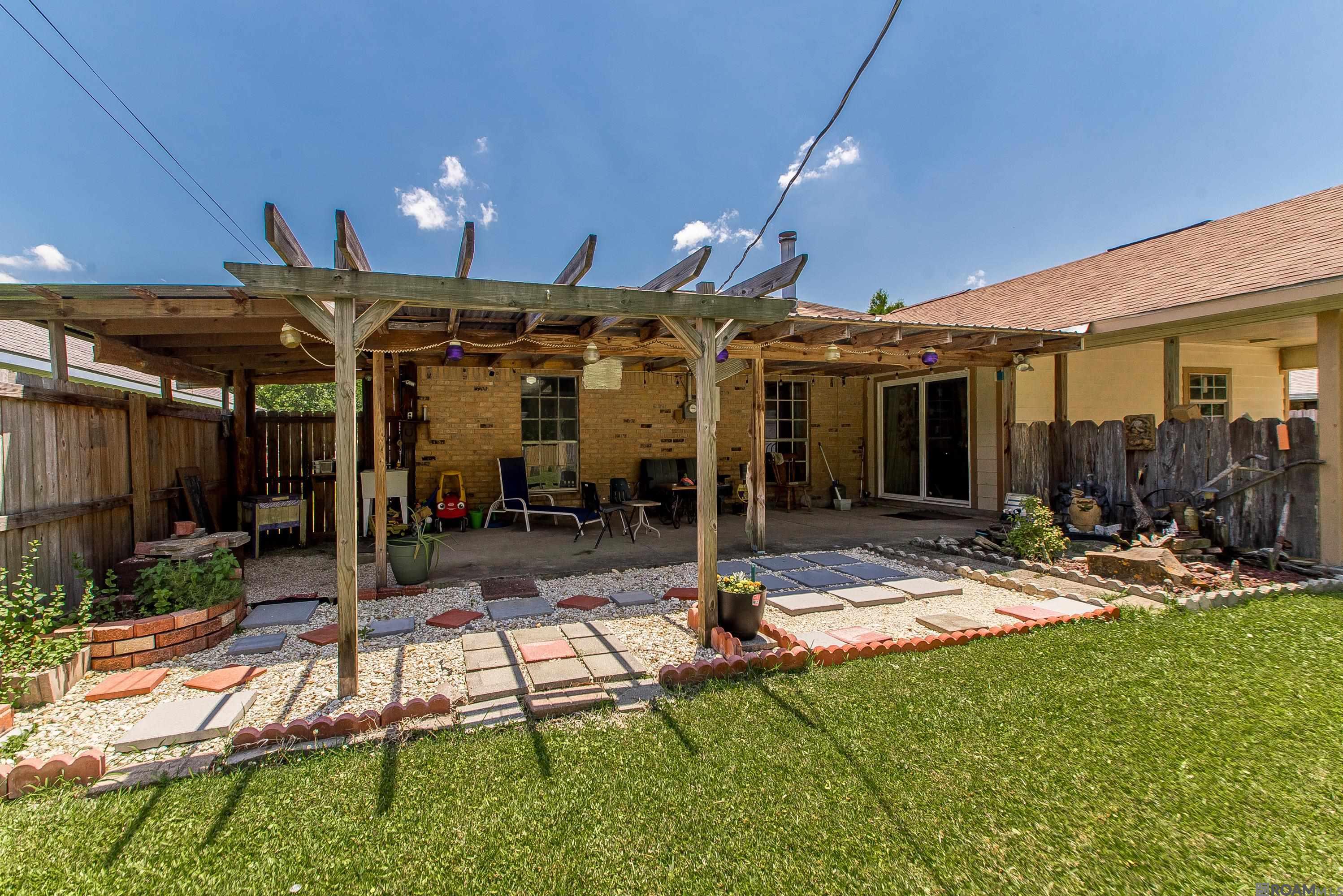 1819 Saul Ave, Zachary, Louisiana image 18