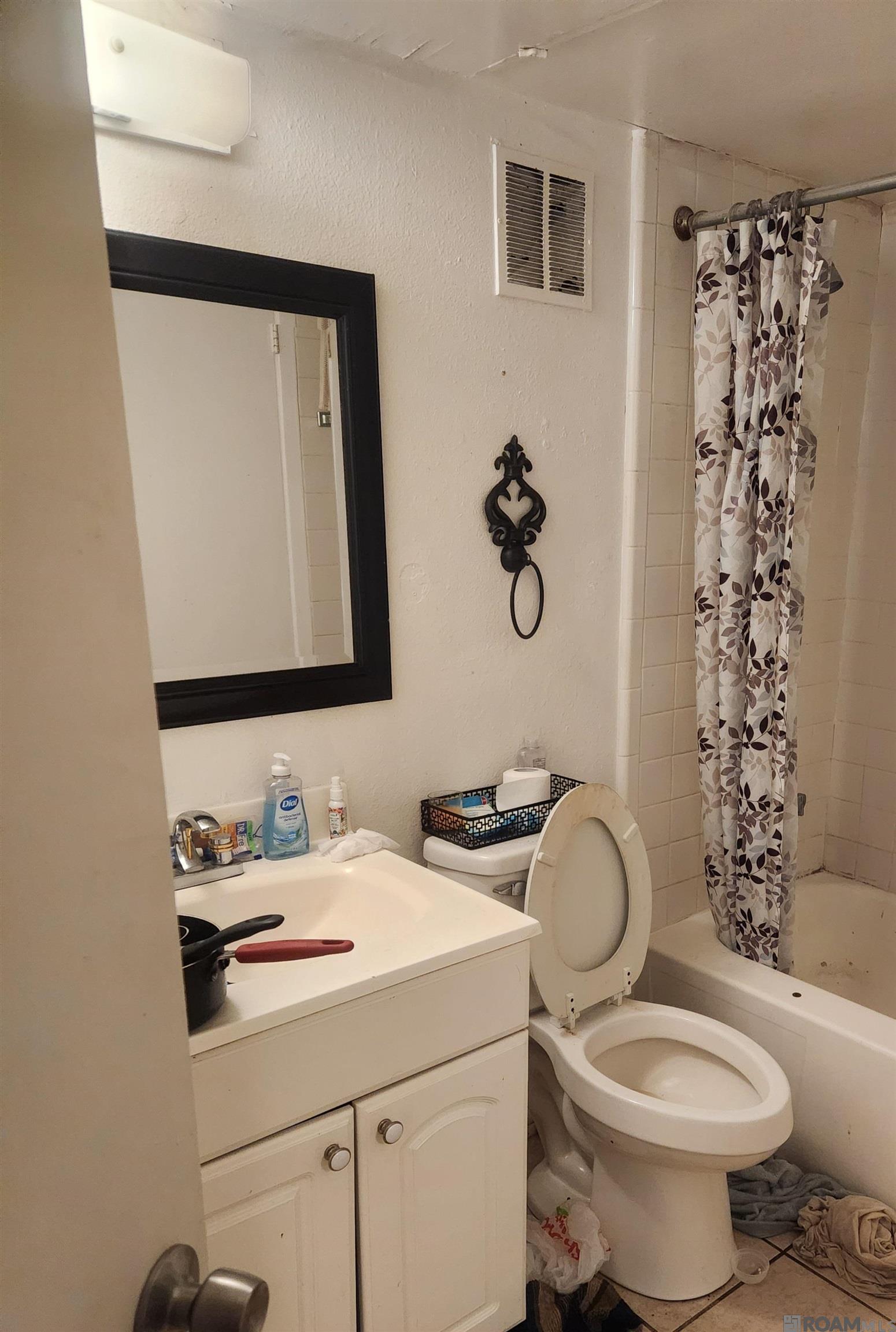 675 Wooddale Blvd #5, Baton Rouge, Louisiana image 2