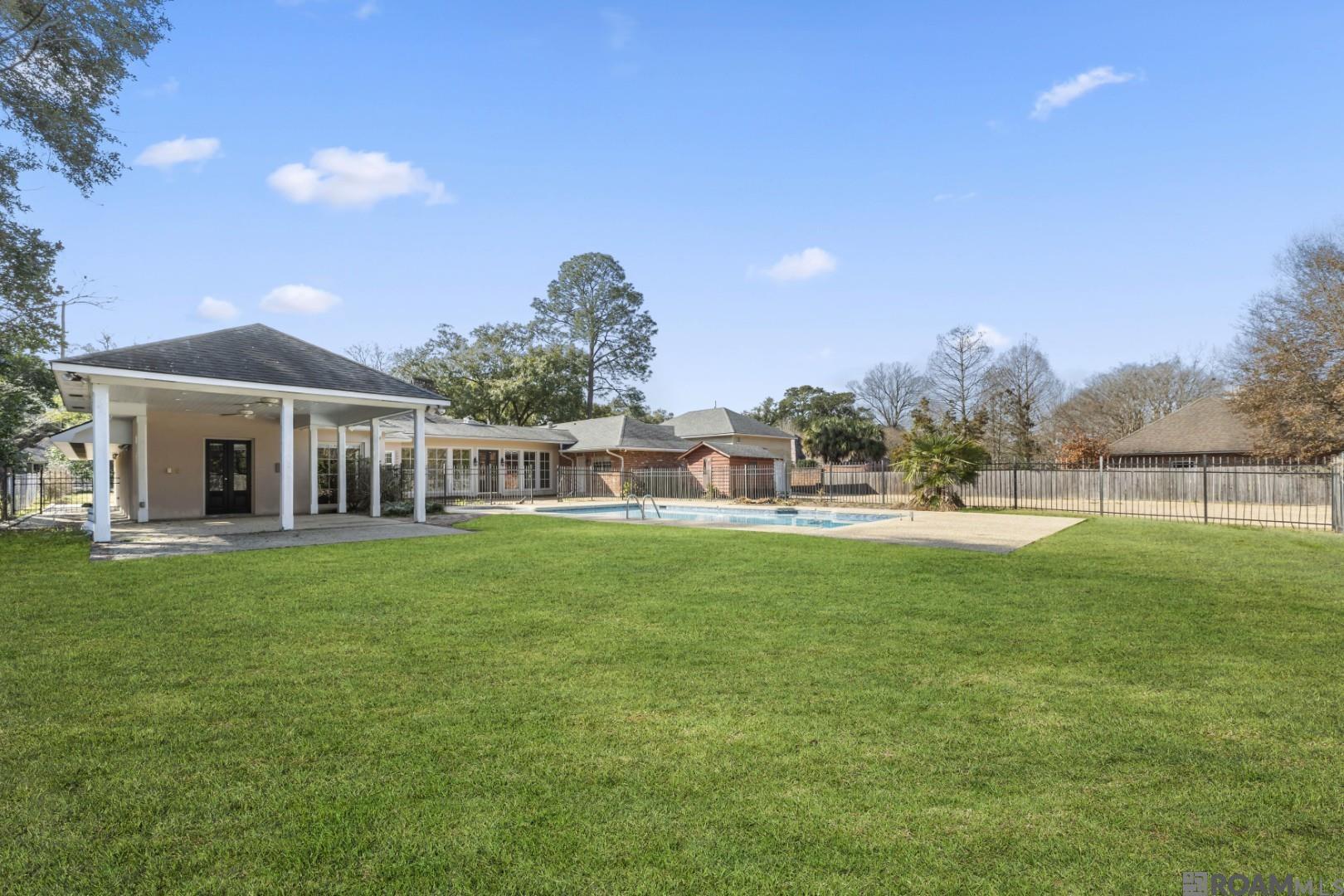 3847 Broussard St, Baton Rouge, Louisiana image 31