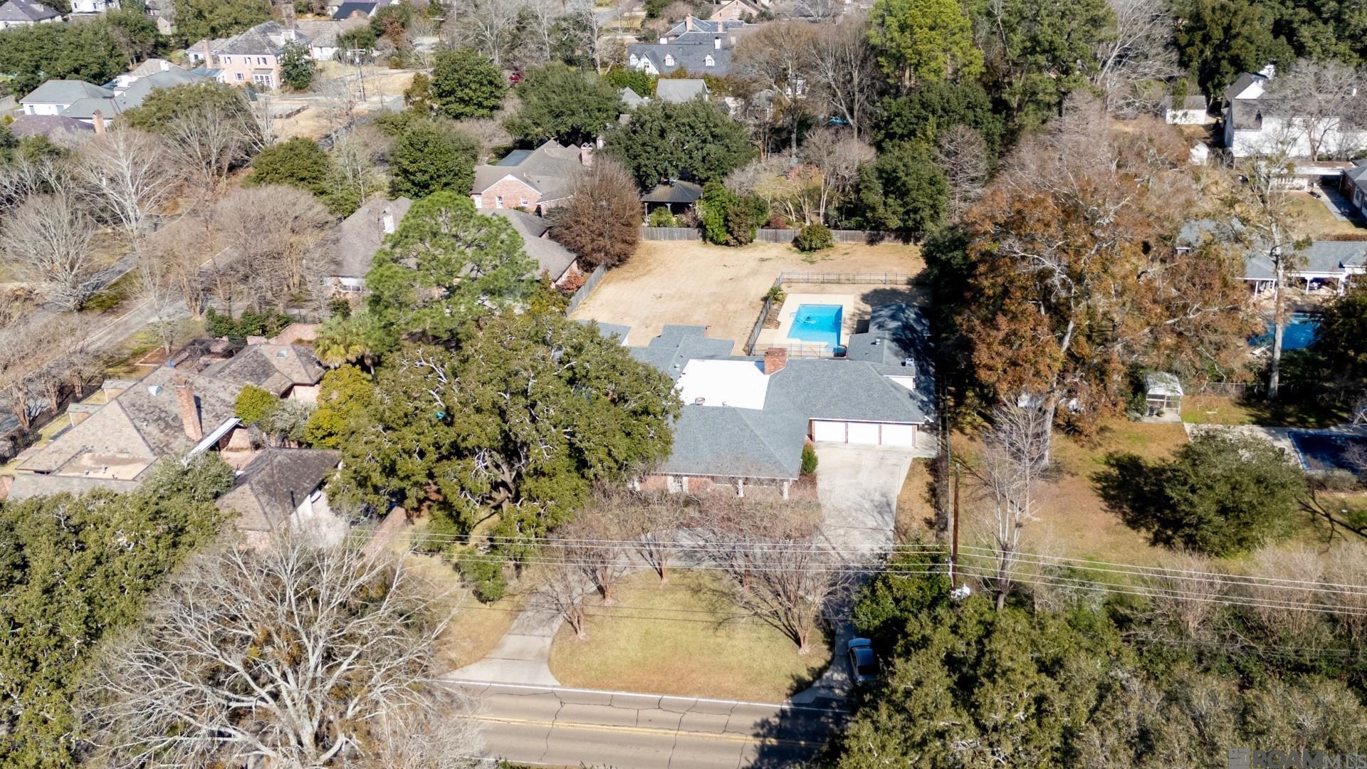 3847 Broussard St, Baton Rouge, Louisiana image 37