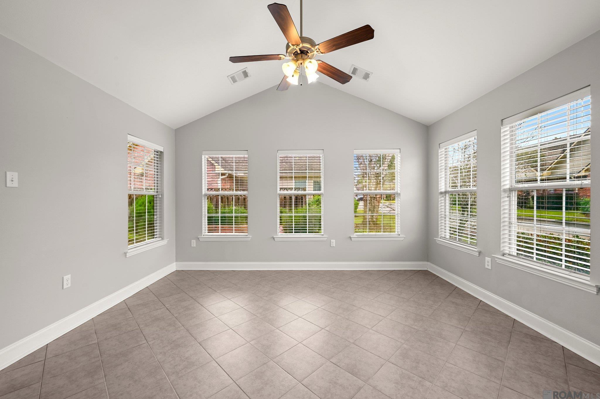 7111 Village Charmant Dr #55, Saint George, Louisiana image 5