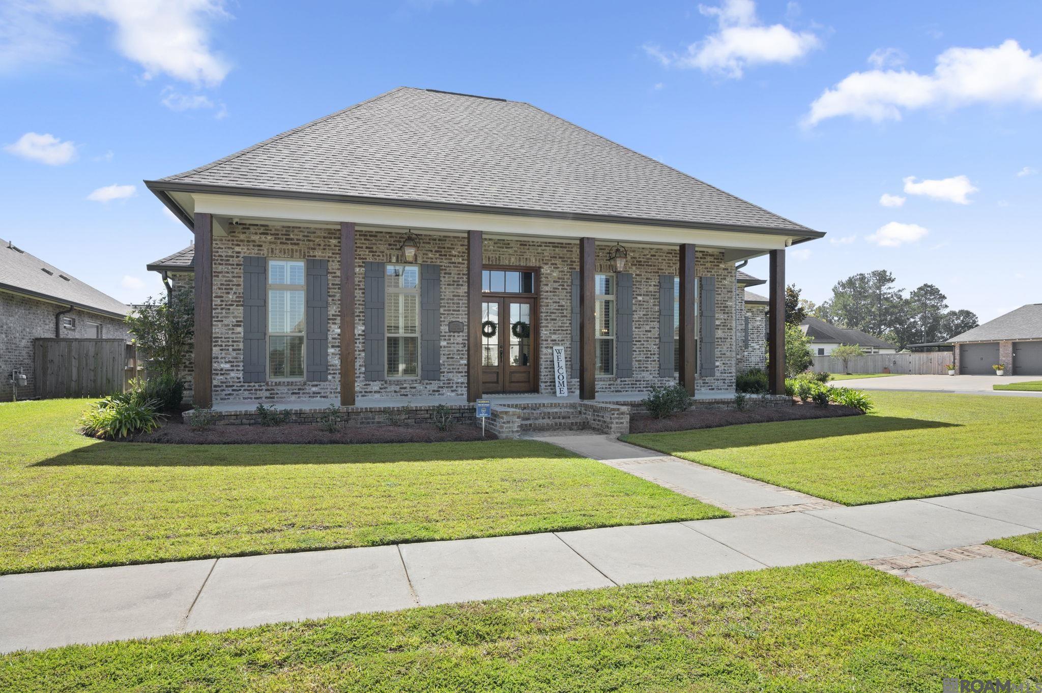 7224 Lillie Dr