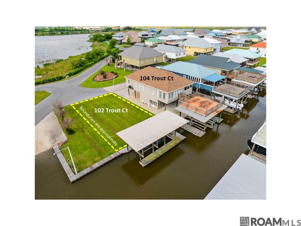 102 Trout Ct, Dulac, Louisiana image 2