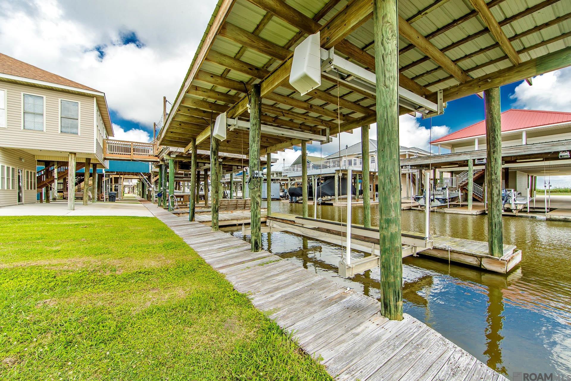102 Trout Ct, Dulac, Louisiana image 7