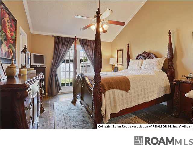 5972 N Fort Clarke Dr, Baton Rouge, Louisiana image 4