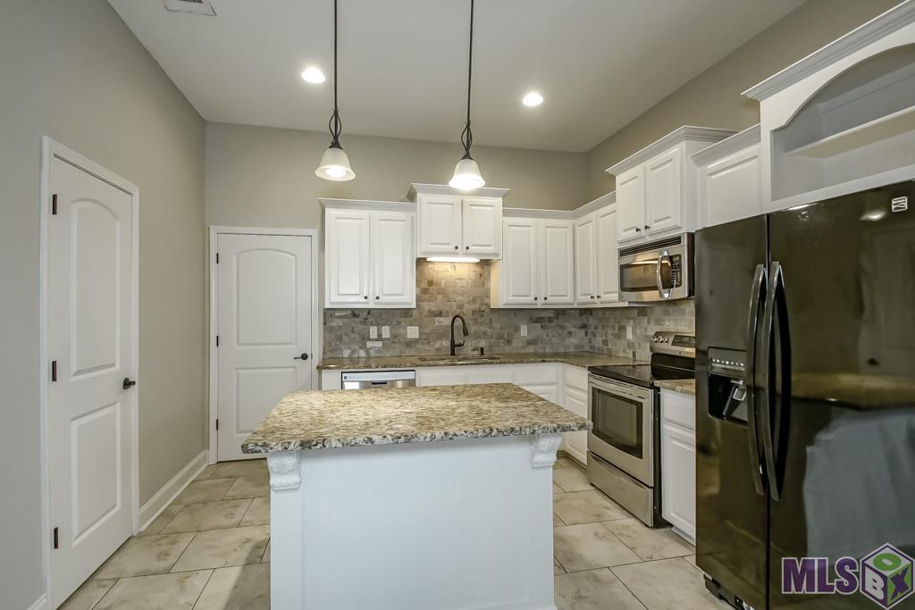 7724 Ridgeline Dr, Denham Springs, Louisiana image 8