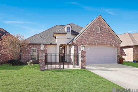 Homes For Sale - 38562 Cardinal Ct<br/> Ascension County, Prairieville, LA 70769