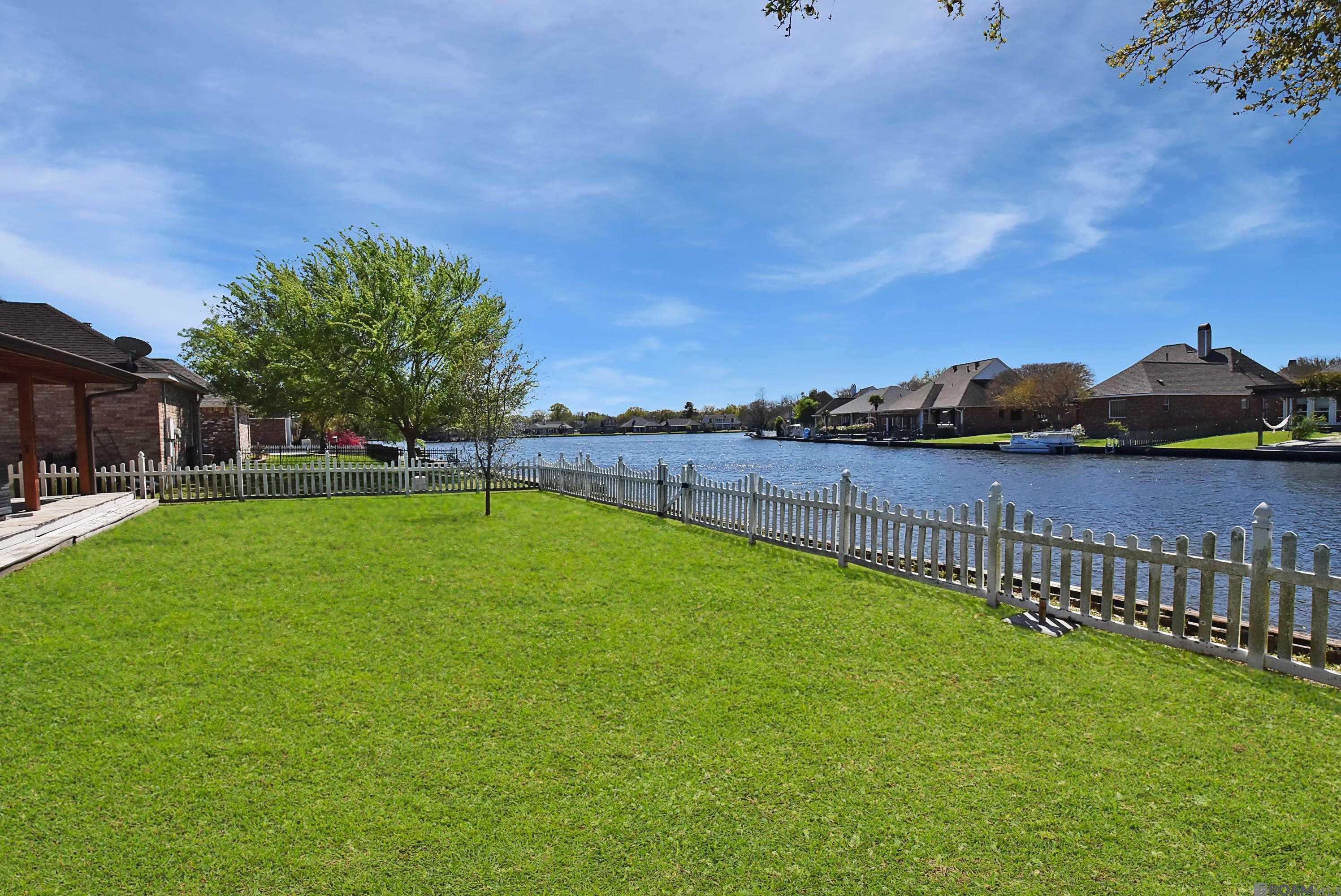 18733 W Lake Terrace Dr, Baton Rouge, Louisiana image 21