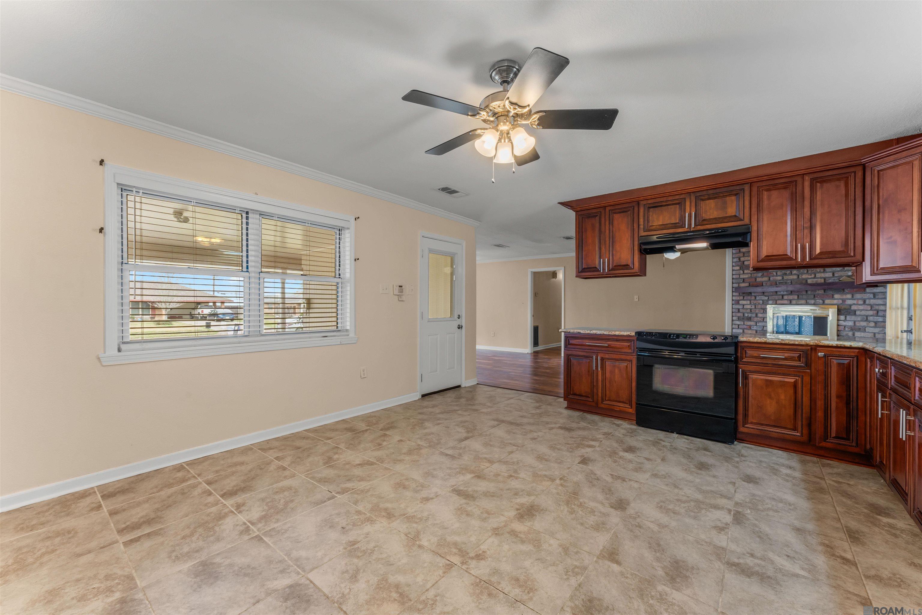 9380 W Darryl Pkwy, Baton Rouge, Louisiana image 8