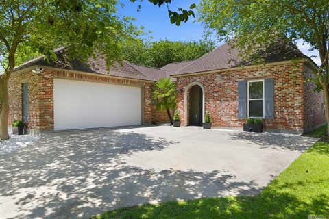 Homes For Sale - 10529 Springpark Ave<br/> Baton Rouge, LA 70810