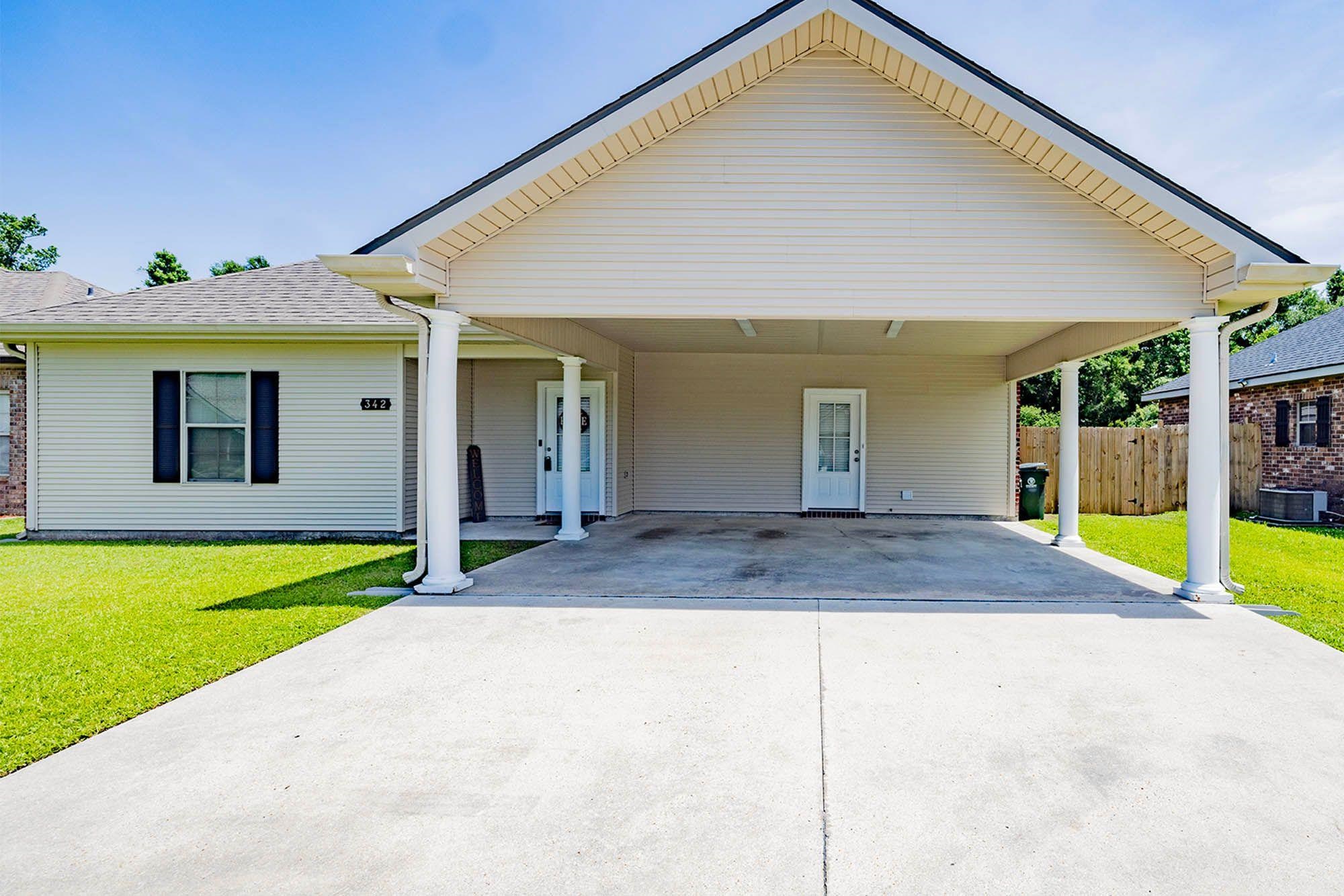 342 T Leigh Drive, Houma, Louisiana image 1
